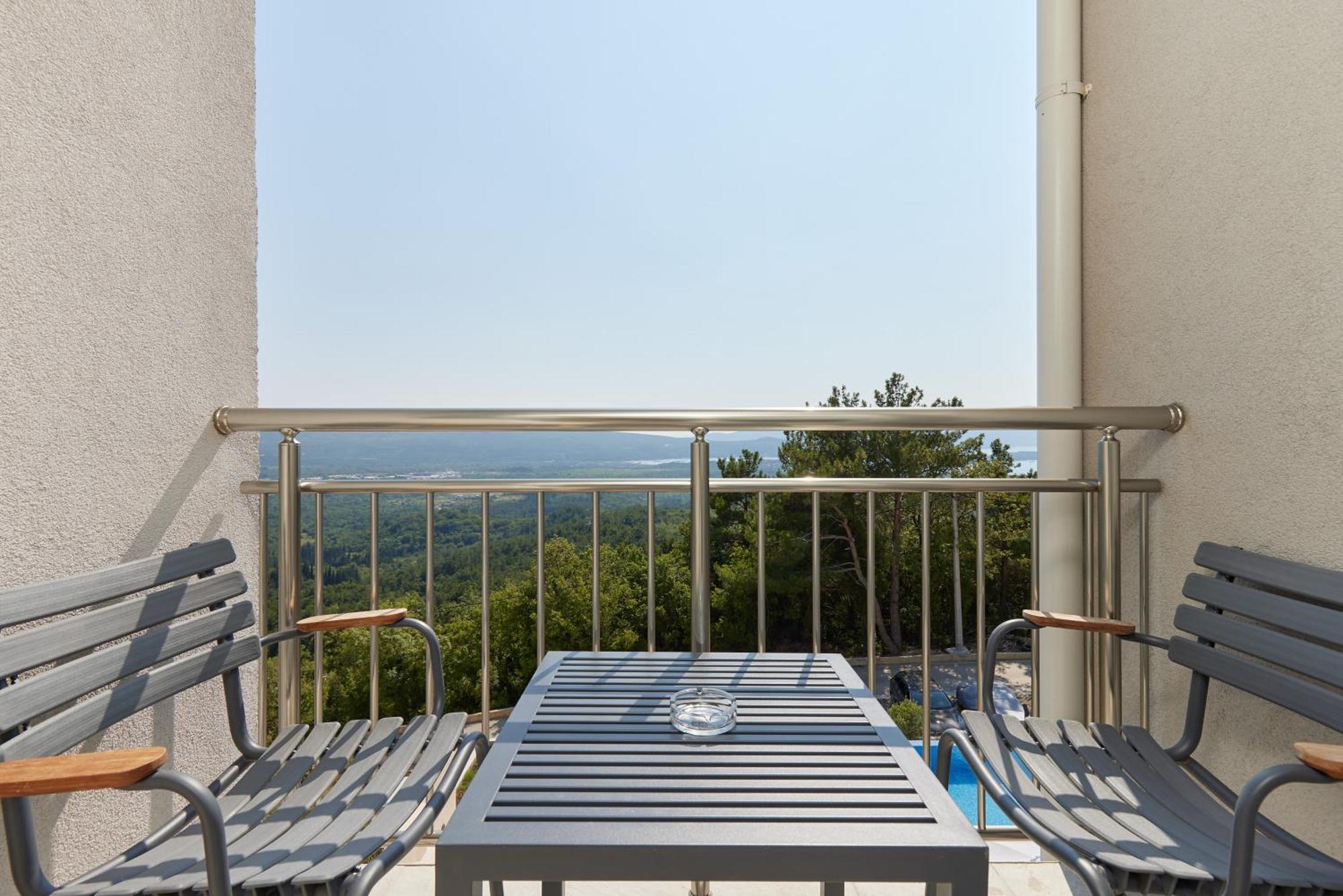 Апарт отель Adriatic Heights Kavac Экстерьер фото